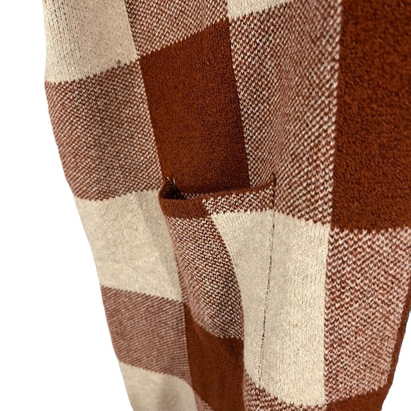 Maurices Plaid Collared Vest NWT Rust Cream pockets open front - Picture 2 of 6
